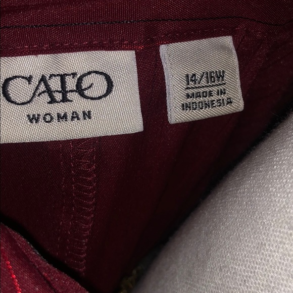 Shiny woman’s button down blouse - Picture 5 of 5